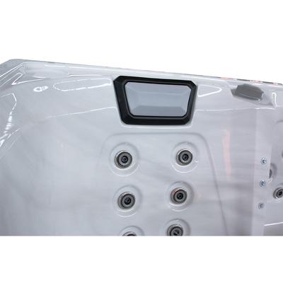 Rechteckiger Acryl-Whirlpool mit 73 Jets und 16 Air Jets