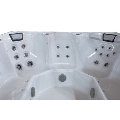 Rechteckiger Acryl-Whirlpool mit 73 Jets und 16 Air Jets